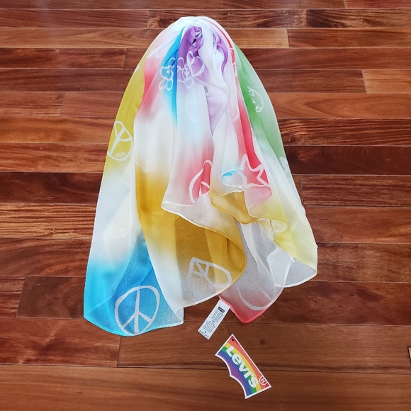LEVI'S PRIDE SCARF:NWT STARS,HEARTS,PEACE SIGNS & MORE MOTIF - Picture 1 of 11